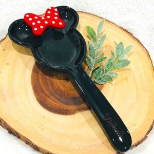 BRAND NEW AUTHENTIC DISNEY MINNIE LADLE REST